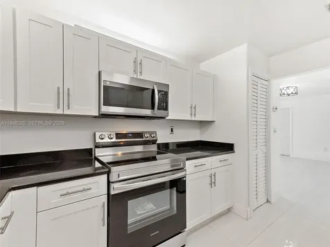 13841 SW 17th Terrace Miami FL 33175