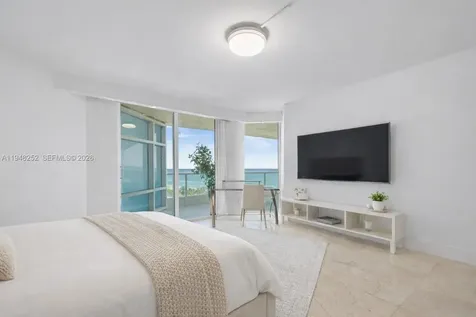 5025 Collins Avenue Miami Beach FL 33140