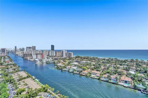 21050 Point Place Aventura FL 33180