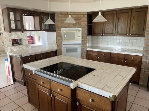 16930 SW 266th Terrace Homestead FL 33031