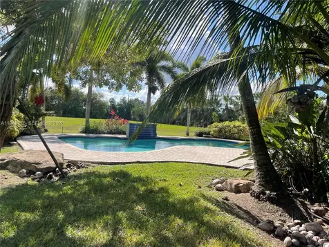 16930 SW 266th Terrace Homestead FL 33031