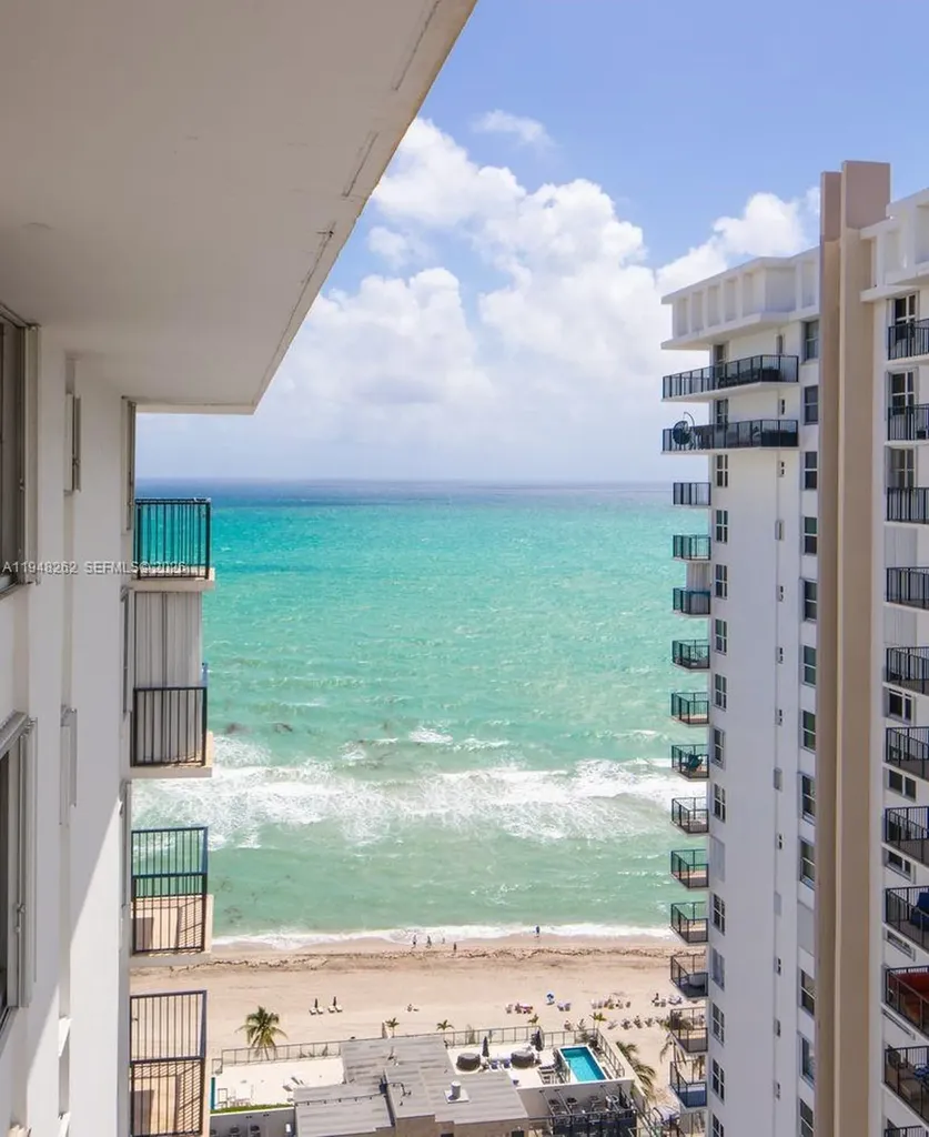 2101 S Ocean Drive Hollywood FL 33019