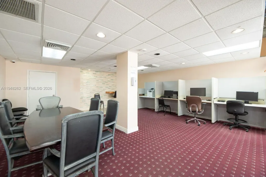 2101 S Ocean Drive Hollywood FL 33019