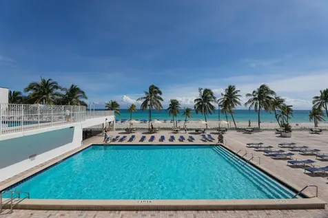 2101 S Ocean Drive Hollywood FL 33019
