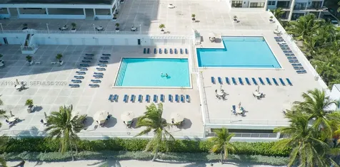2101 S Ocean Drive Hollywood FL 33019