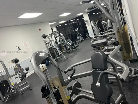 2101 S Ocean Drive Hollywood FL 33019