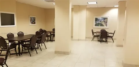 2101 S Ocean Drive Hollywood FL 33019