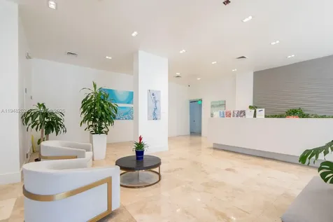 2101 S Ocean Drive Hollywood FL 33019