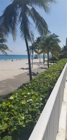 2101 S Ocean Drive Hollywood FL 33019