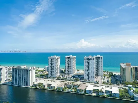 2101 S Ocean Drive Hollywood FL 33019