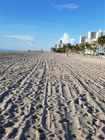 2101 S Ocean Drive Hollywood FL 33019