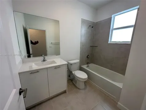 2382 NW 131st Circle Miami FL 33167