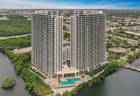 North Miami Beach FL 33160