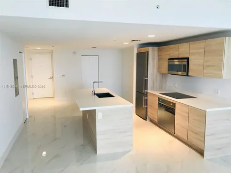 North Miami Beach FL 33160