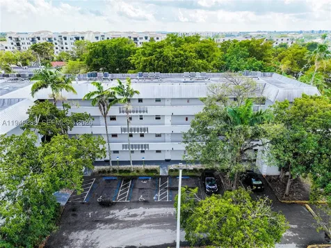 17255 SW 95th Avenue Palmetto Bay FL 33157