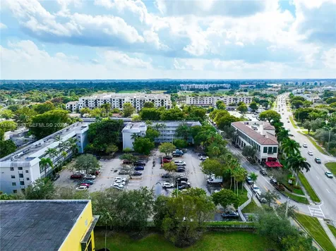 17255 SW 95th Avenue Palmetto Bay FL 33157