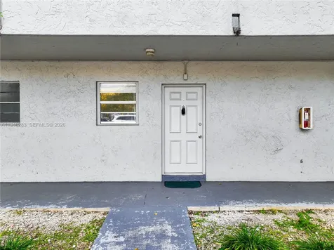 17255 SW 95th Avenue Palmetto Bay FL 33157