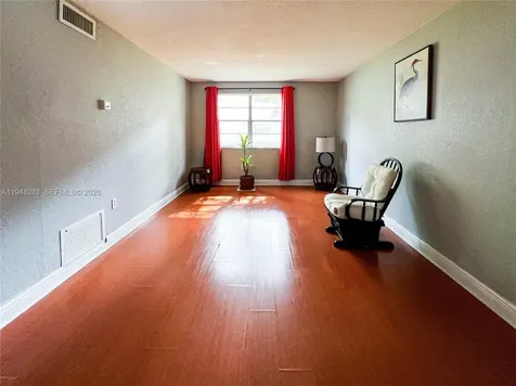 17255 SW 95th Avenue Palmetto Bay FL 33157