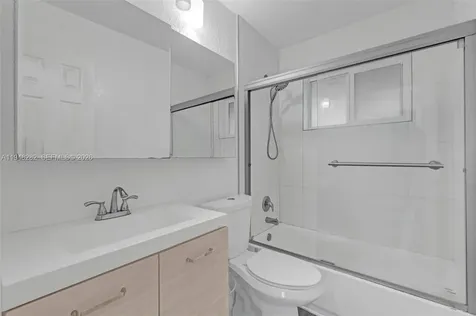 131 SE 11th Street Deerfield Beach FL 33441
