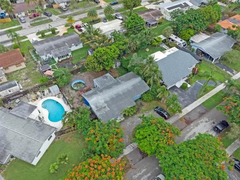 131 SE 11th Street Deerfield Beach FL 33441