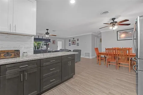 131 SE 11th Street Deerfield Beach FL 33441