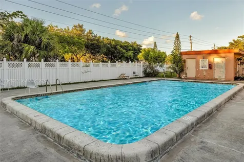 7830 NW 33rd Street Davie FL 33024