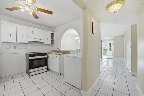 7830 NW 33rd Street Davie FL 33024