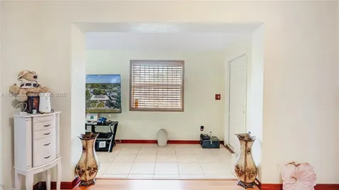 14421 Harrison Street Miami FL 33176