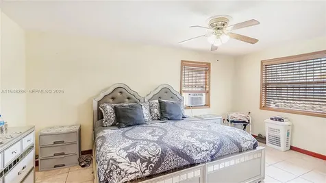 14421 Harrison Street Miami FL 33176