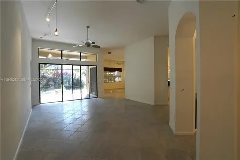 7518 Via Grande Boynton Beach FL 33437