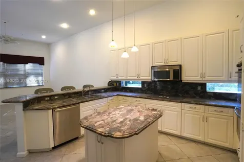 7518 Via Grande Boynton Beach FL 33437