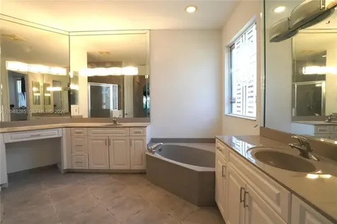 7518 Via Grande Boynton Beach FL 33437