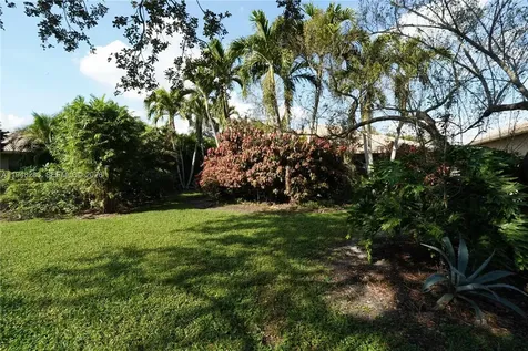 7518 Via Grande Boynton Beach FL 33437
