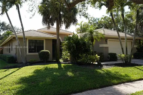 7518 Via Grande Boynton Beach FL 33437