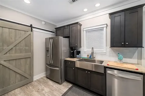 101 11th Street Ocean, Unit 17 Marathon FL 33050