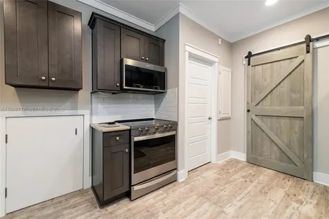 101 11th Street Ocean, Unit 17 Marathon FL 33050