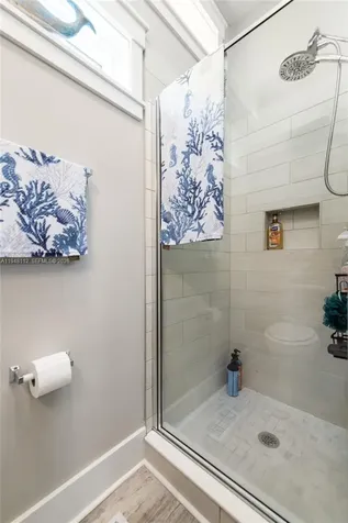 101 11th Street Ocean, Unit 17 Marathon FL 33050