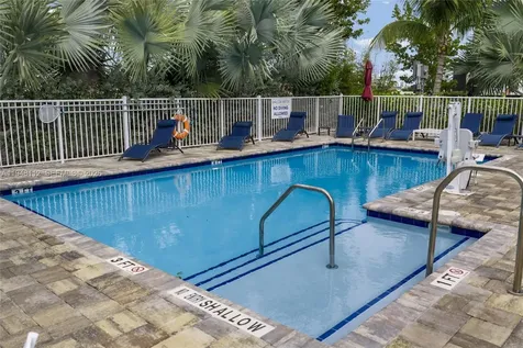 101 11th Street Ocean, Unit 17 Marathon FL 33050