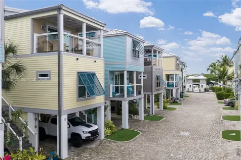 101 11th Street Ocean, Unit 17 Marathon FL 33050