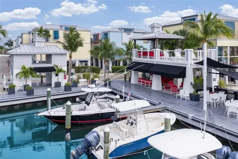 101 11th Street Ocean, Unit 17 Marathon FL 33050