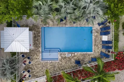 101 11th Street Ocean, Unit 17 Marathon FL 33050