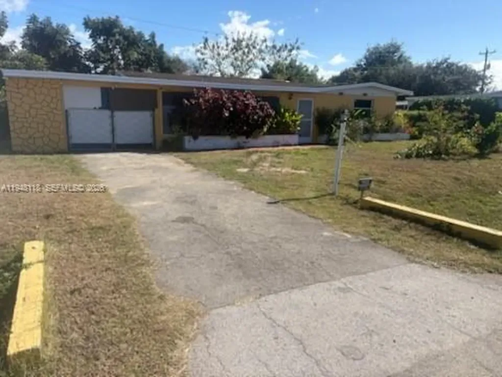 108 Coolidge Avenue Lehigh Acres FL 33936