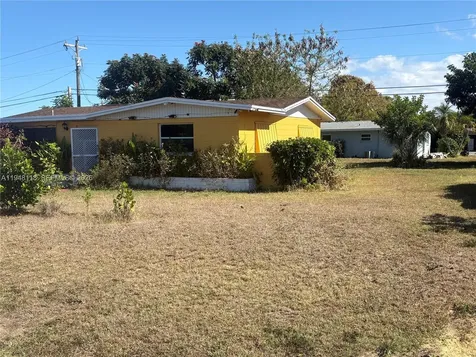 108 Coolidge Avenue Lehigh Acres FL 33936