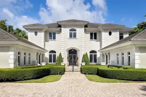8252 SW 52nd Avenue Miami FL 33143