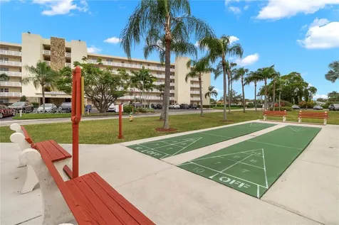 101 SE 3rd Avenue Dania Beach FL 33004