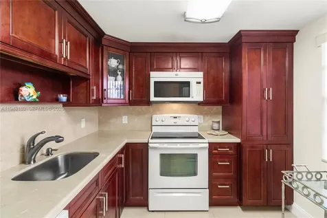 101 SE 3rd Avenue Dania Beach FL 33004