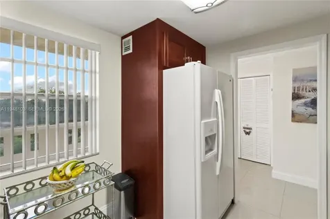 101 SE 3rd Avenue Dania Beach FL 33004