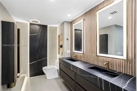 3330 NE 190th Street Aventura FL 33180