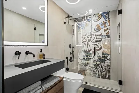 3330 NE 190th Street Aventura FL 33180