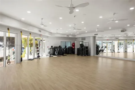 3330 NE 190th Street Aventura FL 33180